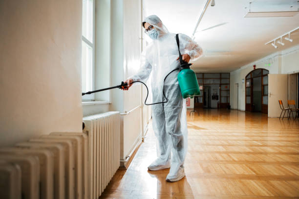 Best Cockroach Control Services  in Bayou Country Clu, LA